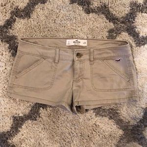 Khaki Hollister Shorts